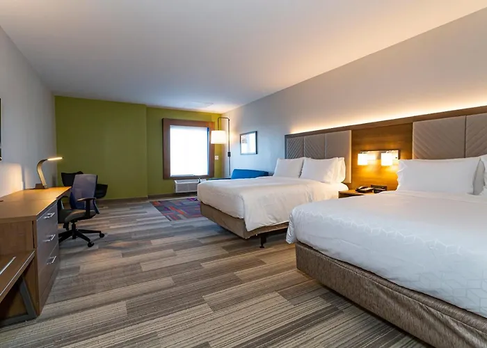 Express & - - Worthington By Ihg Hotel 3*