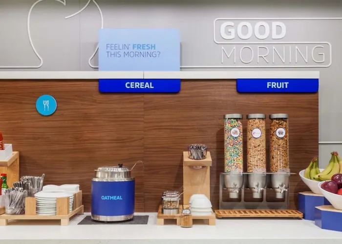 Express & - - Worthington By Ihg